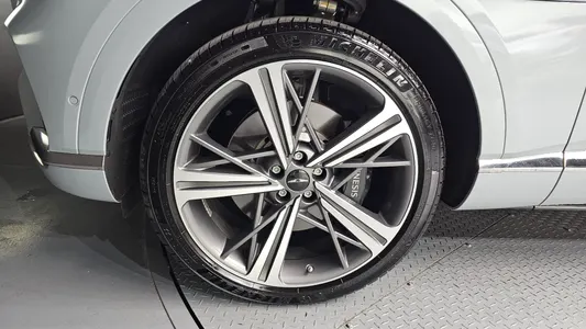Genesis GV80 Coupe 2.5T AWD 2025 5