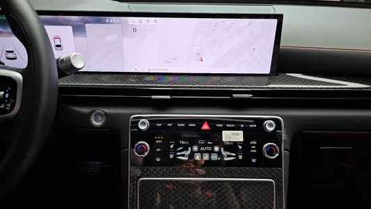 Genesis GV80 Coupe 2.5T AWD 2025 17
