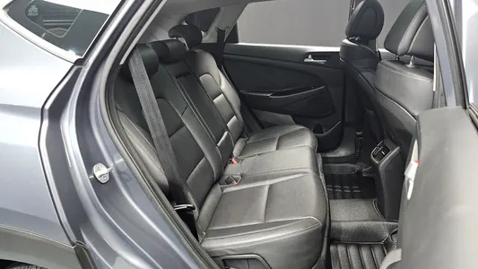Hyundai Tucson 1.7 2WD 2016 12