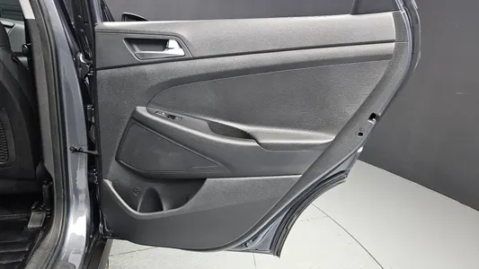Hyundai Tucson 1.7 2WD 2016 25