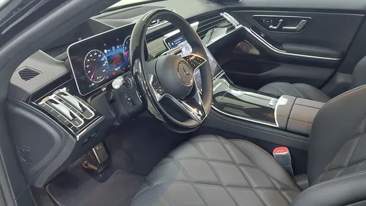 Mercedes-Benz S-Class W223 S580 4MATIC 2025 14