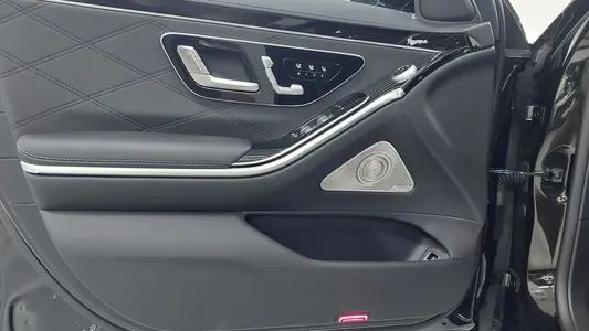 Mercedes-Benz S-Class W223 S580 4MATIC 2025 15