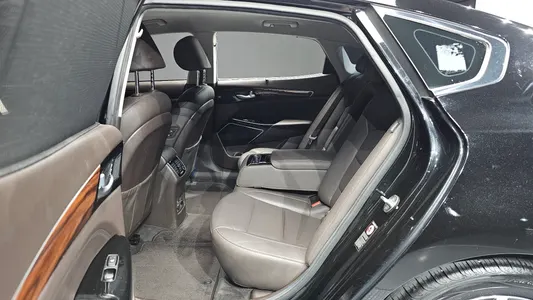 Kia K7 2.4 GDI 2017 11