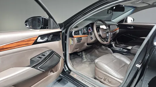 Kia K7 2.4 GDI 2017 10