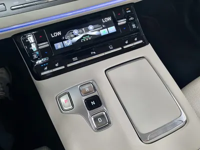 Hyundai IG 2.5 2022 16