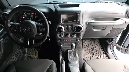 Jeep (JK) 3.6 2 2017 7