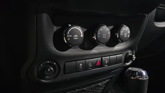 Jeep (JK) 3.6 2 2017 27