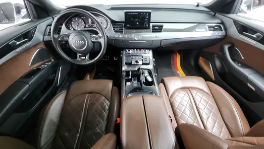 Audi S8 4.0 TFSI 2015 7