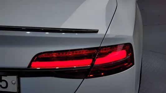Audi S8 4.0 TFSI 2015 23