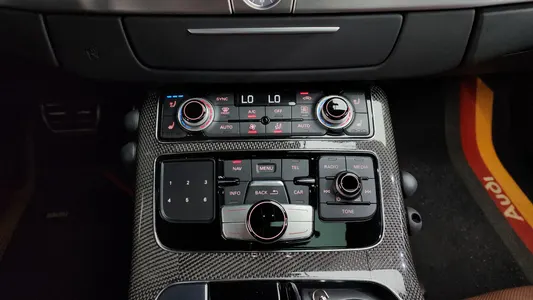 Audi S8 4.0 TFSI 2015 30