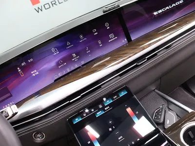 Cadillac 5 6.2 ESV 2025 7