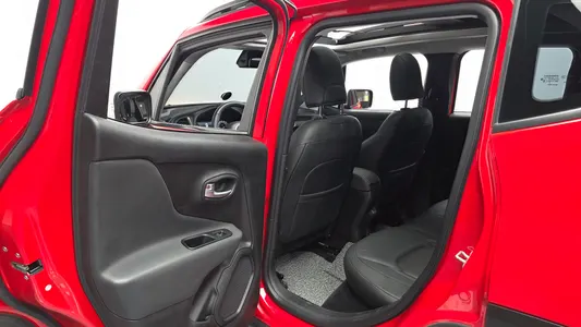 Jeep 레니게이드 1.3 2022 26