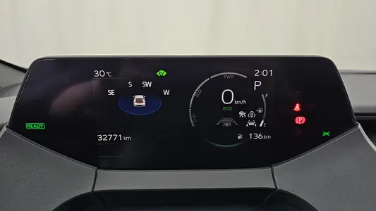 Toyota 5 2.0 XLE 2024 8