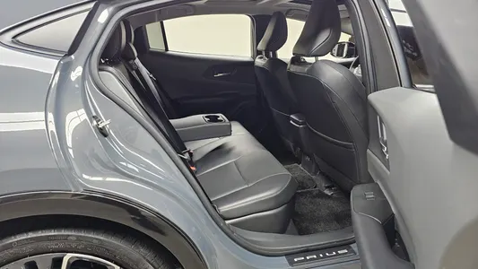 Toyota 5 2.0 XLE 2024 11