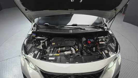 Peugeot 3008 2 1.6 BlueHDi 2017 6