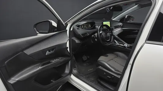 Peugeot 3008 2 1.6 BlueHDi 2017 10