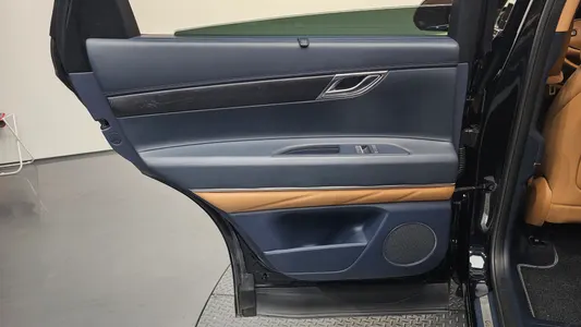 Genesis GV80 3.0 2WD 2020 25
