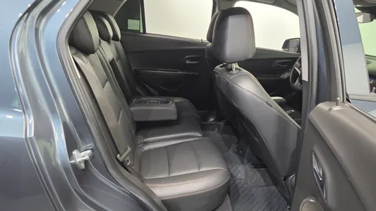 Chevrolet 트랙스 1.4 LT 2020 11