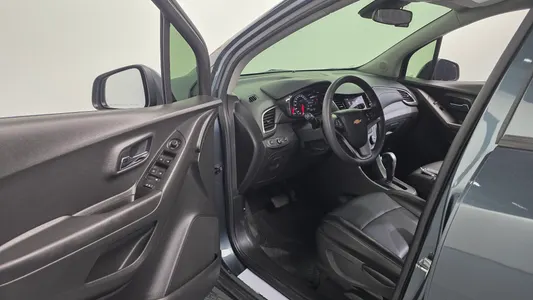 Chevrolet 트랙스 1.4 LT 2020 10