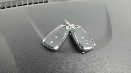 Chevrolet 트랙스 1.4 LT 2020 17