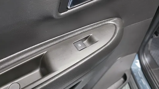 Chevrolet 트랙스 1.4 LT 2020 33