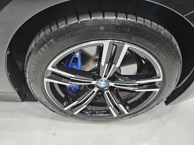 BMW 3 Series (G20) 320i M 2026 5