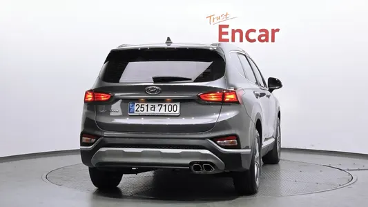 Hyundai TM 2.0 2WD 2019 4