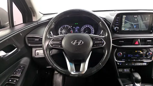 Hyundai TM 2.0 2WD 2019 12