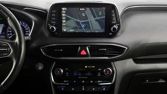 Hyundai TM 2.0 2WD 2019 13