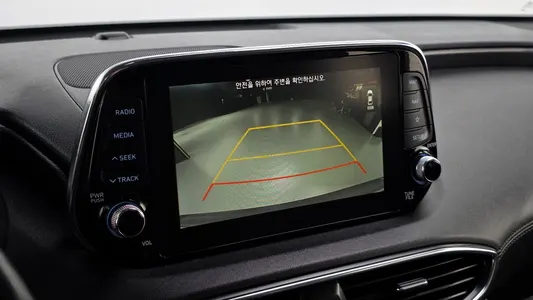 Hyundai TM 2.0 2WD 2019 14