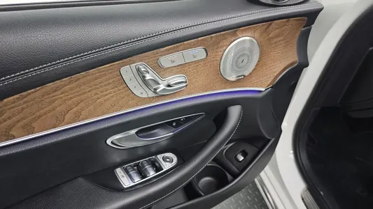 Mercedes-Benz E-Class W213 E250 2022 19