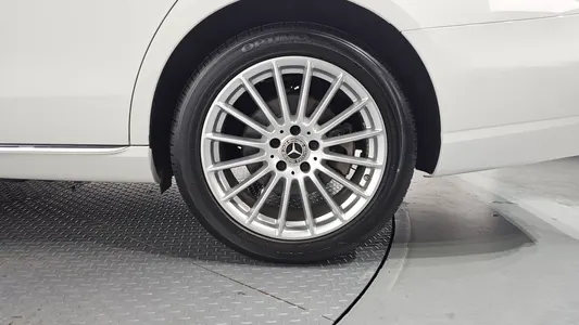 Mercedes-Benz E-Class W213 E250 2022 21