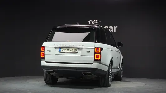 Land Rover 4 D350 AB 2021 4