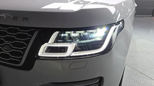 Land Rover 4 D350 AB 2021 22