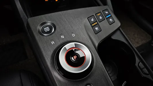 Kia 5 LPG 2.0 2WD 2025 9