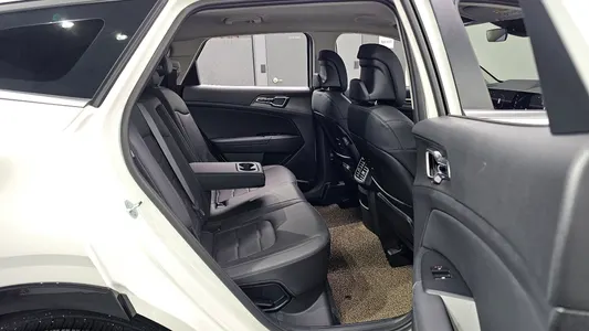 Kia 5 LPG 2.0 2WD 2025 11