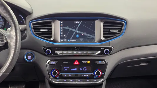 Hyundai 아이오닉 하이브리드 I 2017 12