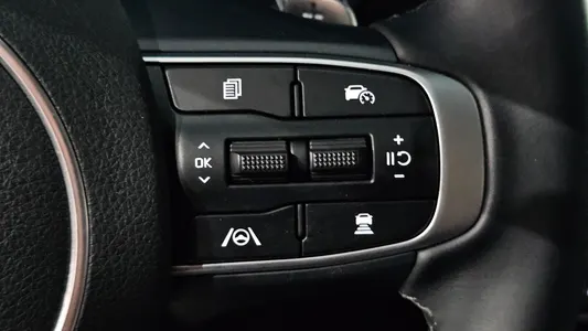 Kia K5 3 2.0 2024 16