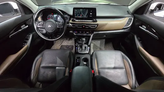 Kia Seltos 1.6 2WD 2020 7
