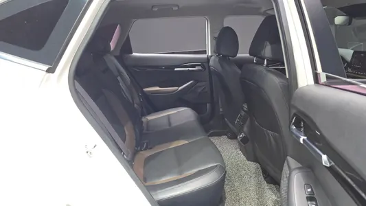 Kia Seltos 1.6 2WD 2020 12