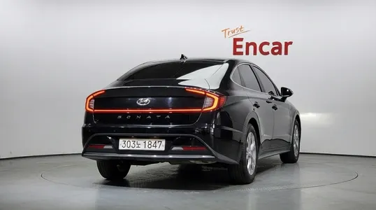Hyundai (DN8) 2.0 2019 4