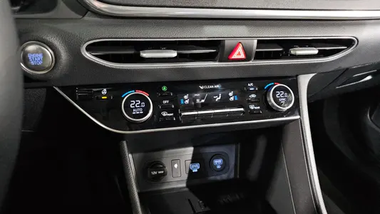 Hyundai (DN8) 2.0 2019 17
