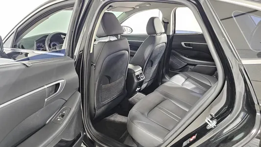 Hyundai (DN8) 2.0 2019 26