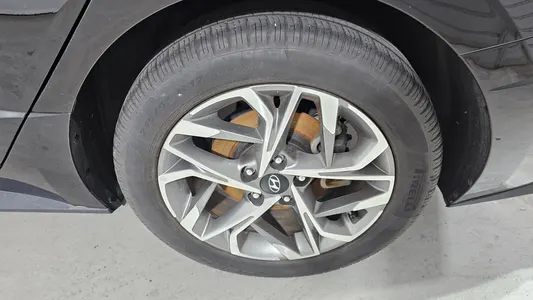 Hyundai (DN8) 2.0 2019 21