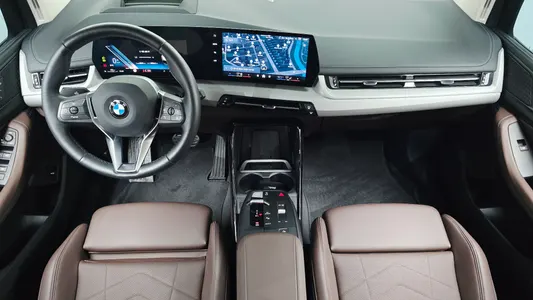 BMW 2 Series Tourer (U06) 220i 2025 7