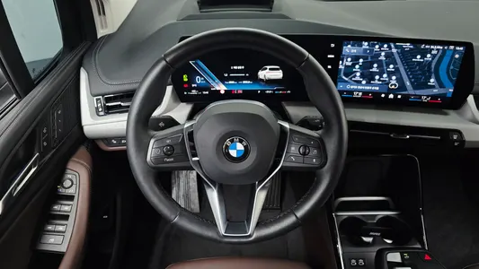 BMW 2 Series Tourer (U06) 220i 2025 13