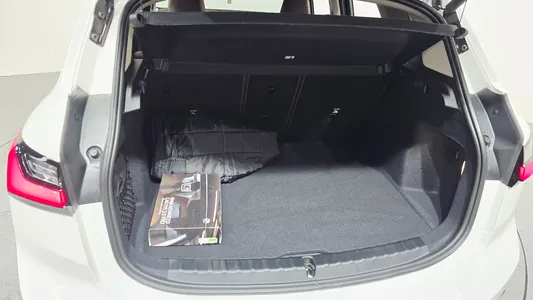 BMW 2 Series Tourer (U06) 220i 2025 17