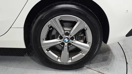 BMW 2 Series Tourer (U06) 220i 2025 21