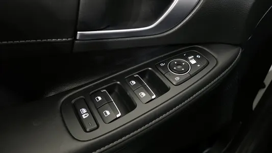 Hyundai (DN8) 1.6 2021 14