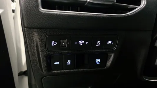 Hyundai (DN8) 1.6 2021 15